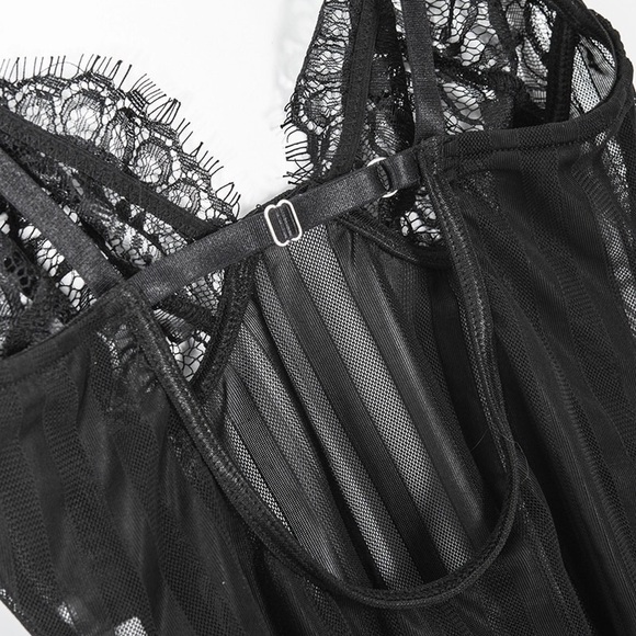 Black lace bodysuit - Picture 7 of 8